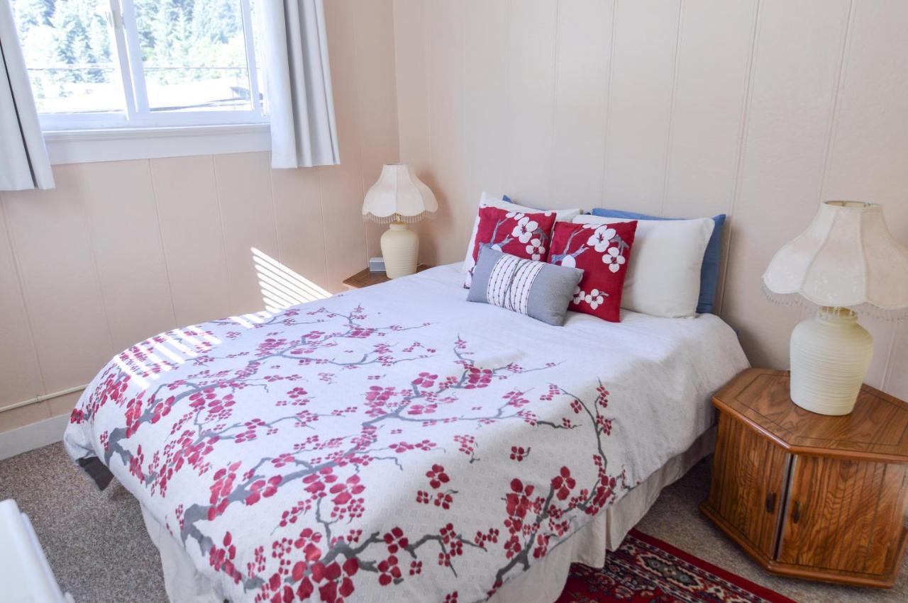 Brown & Hawkins Historical Apartments Seward Luaran gambar