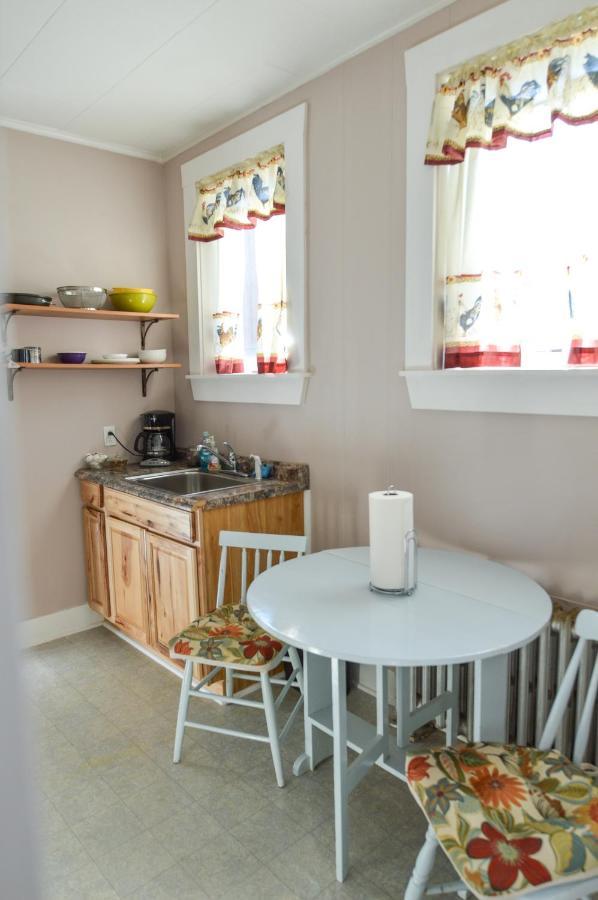 Brown & Hawkins Historical Apartments Seward Luaran gambar